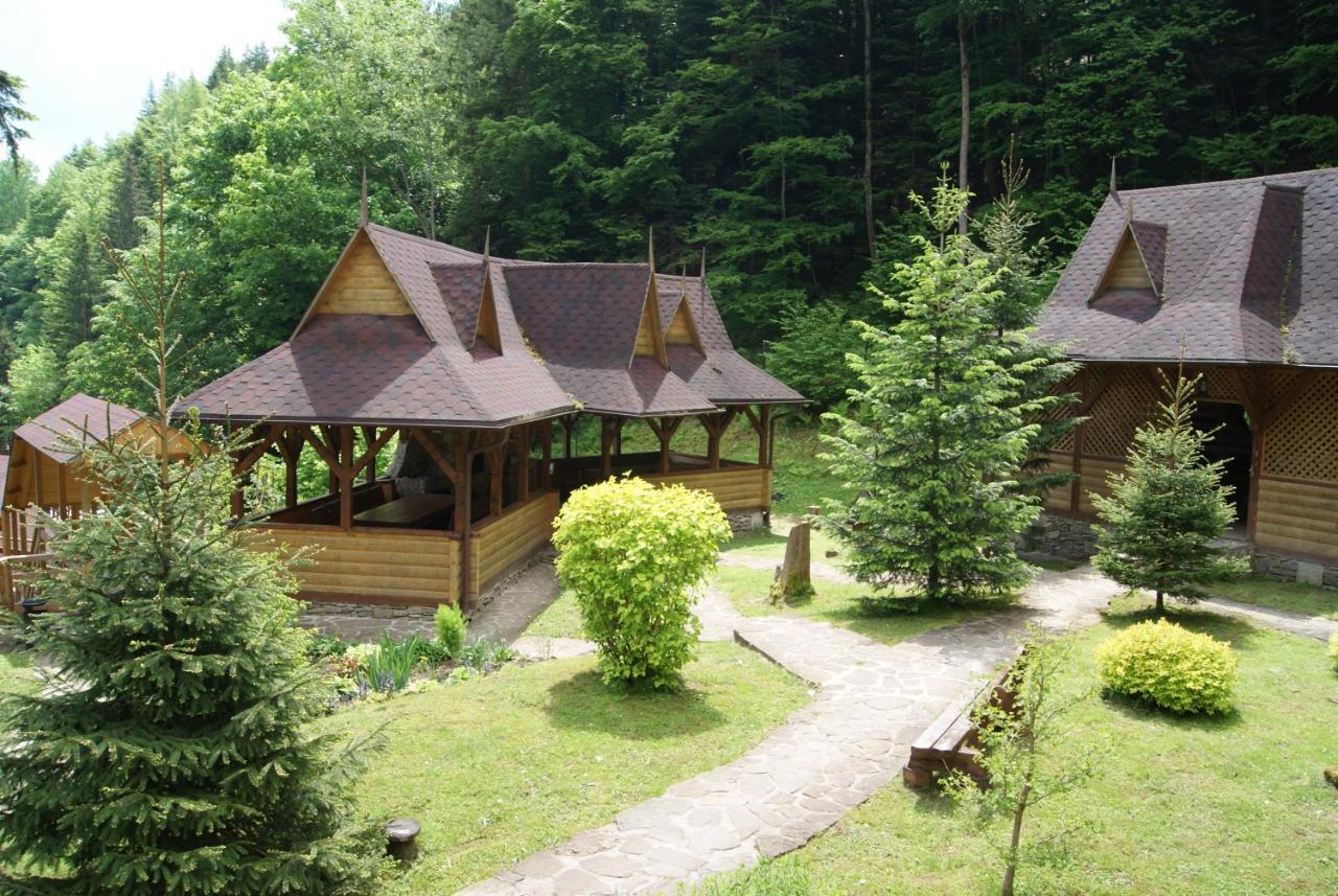 Dykyi Med Hotel
