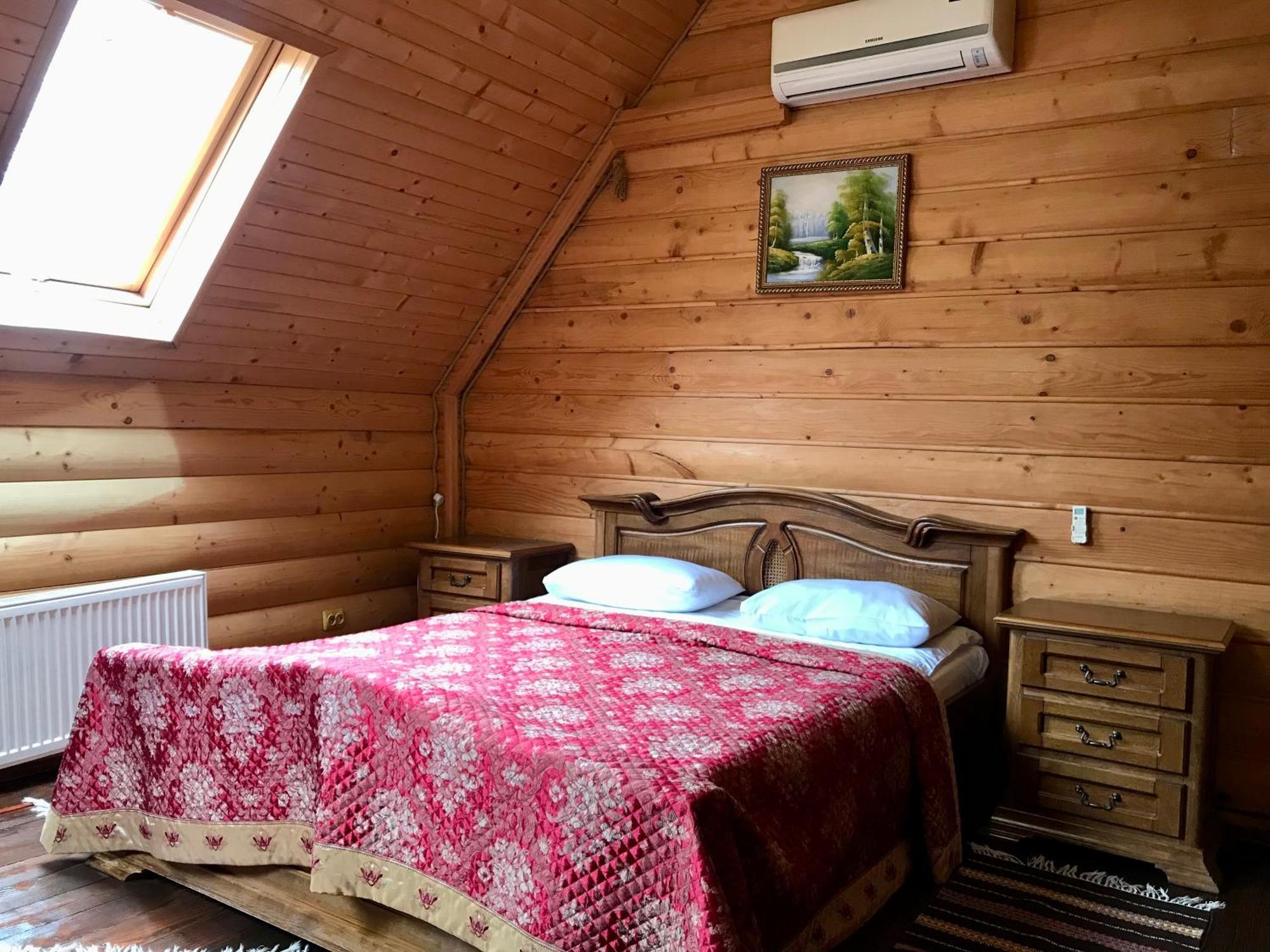 Hotel Dykyi Med